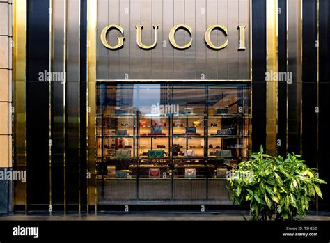 gucci switzerland outlets|gucci store online outlet.